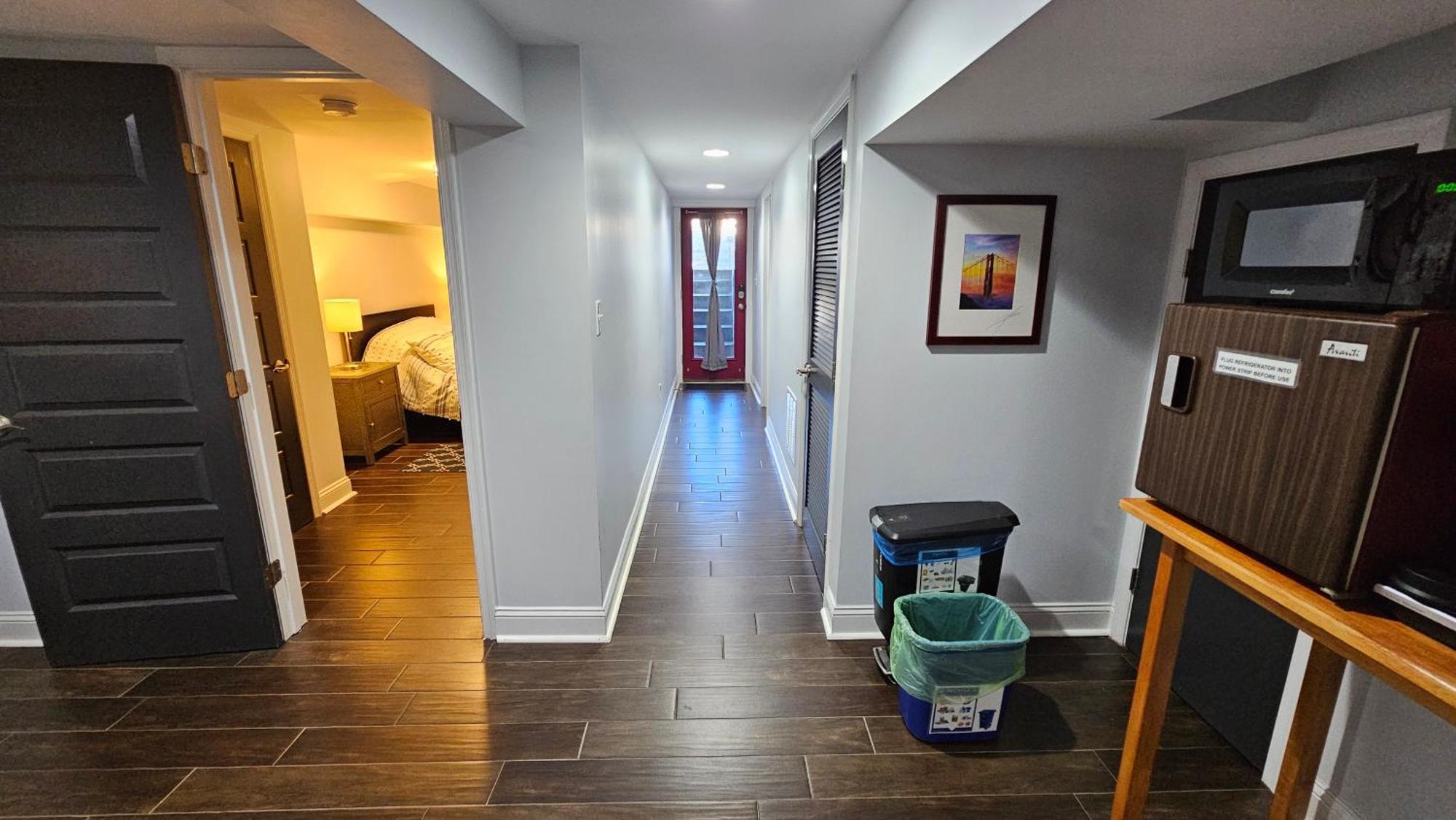 English Basement In Petworth, Washington, Dc -- Free Off-street Parking, Walk To Metro And Restaurants * Washington